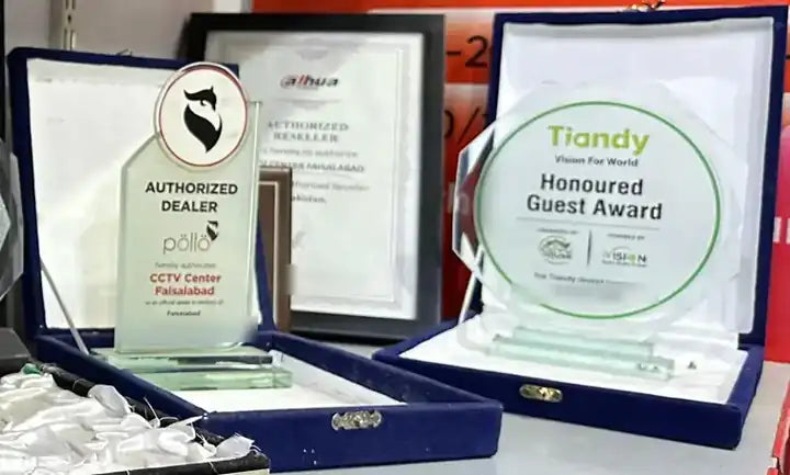 Plaques on the shop shelf